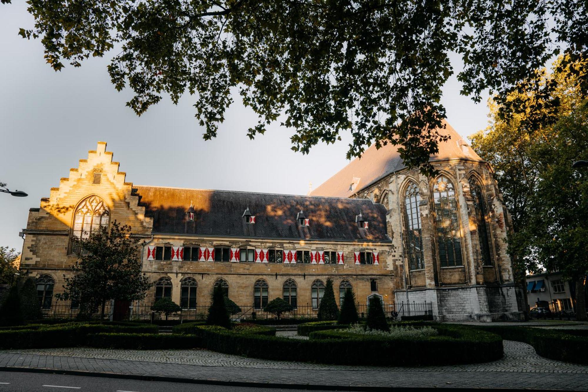 Kruisherenhotel Maastricht - Oostwegel Collection, Member Of Design Hotels Exteriör bild The University of Liège