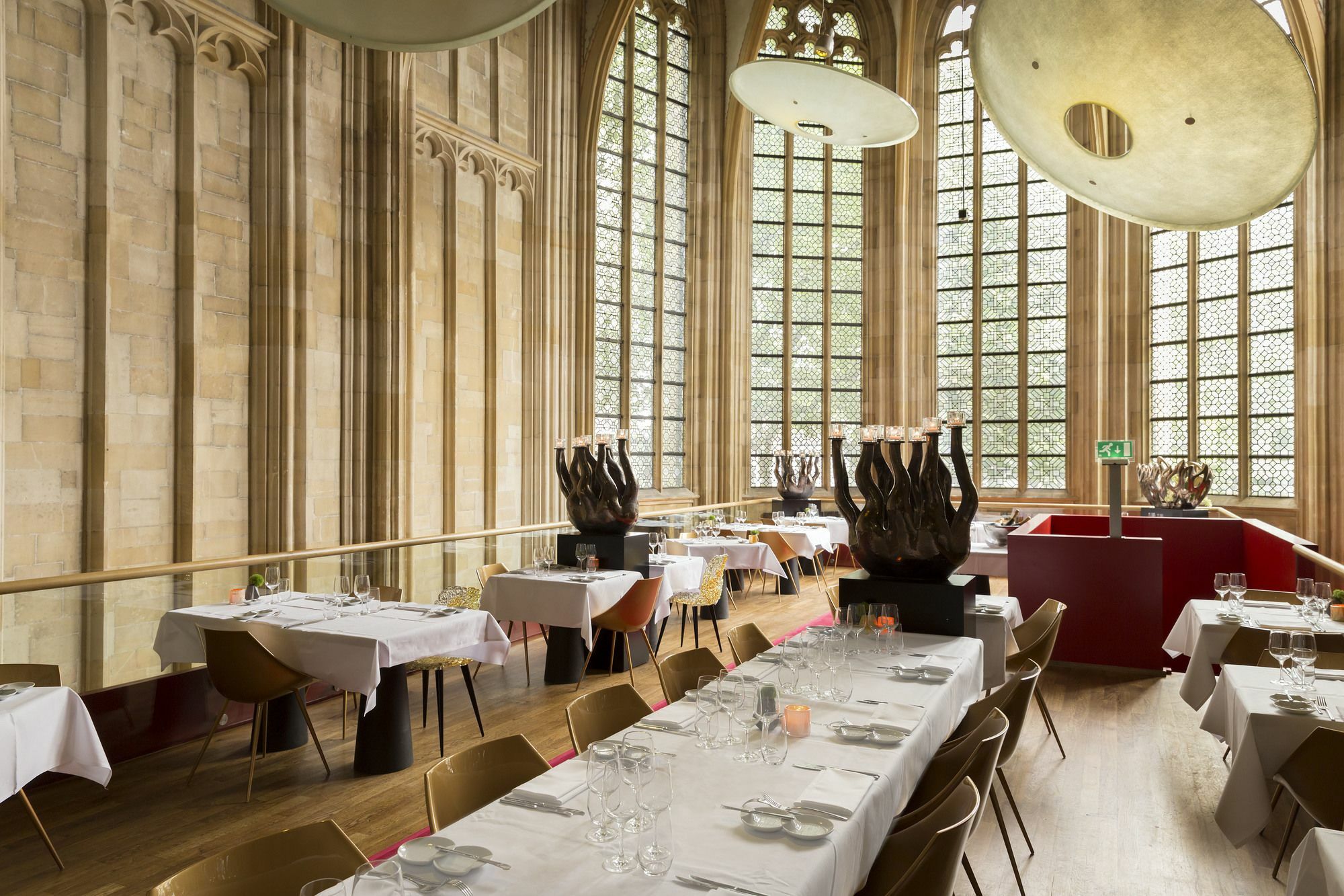 Kruisherenhotel Maastricht - Oostwegel Collection, Member Of Design Hotels Exteriör bild The interior of the restaurant